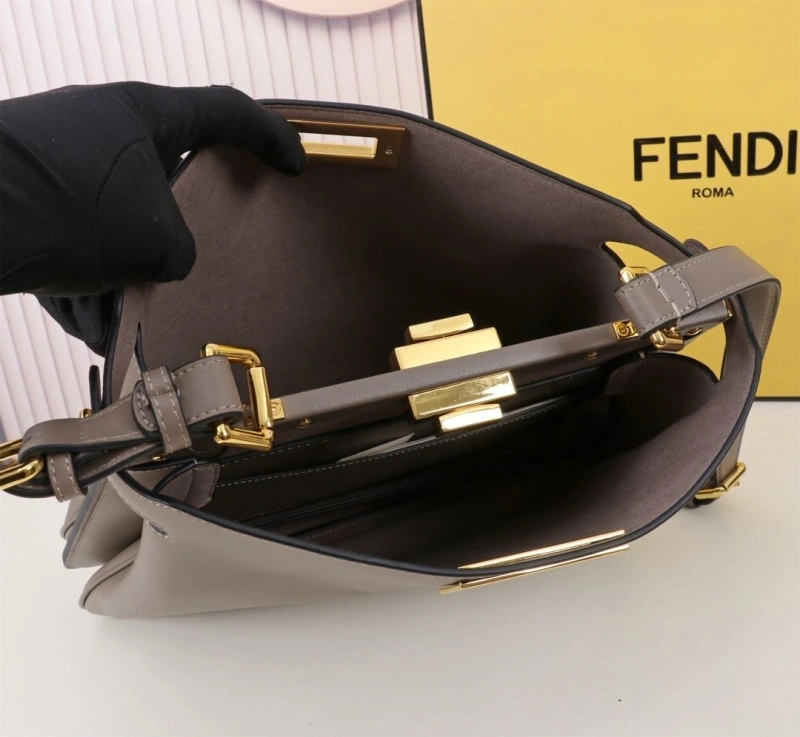 Fendi Top Handle Bags 4220D-0086