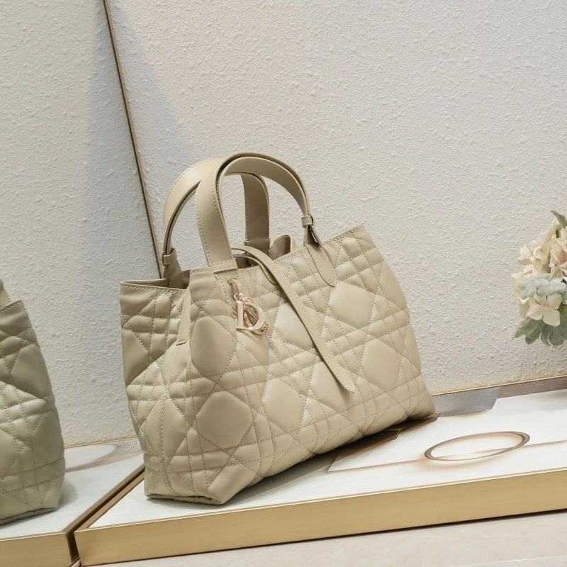 Dior Top Handle Bags 4220D-0094