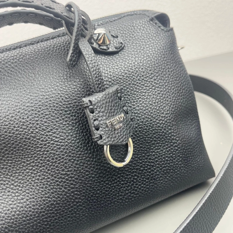 Fendi Top Handle Bags 4220D-0131