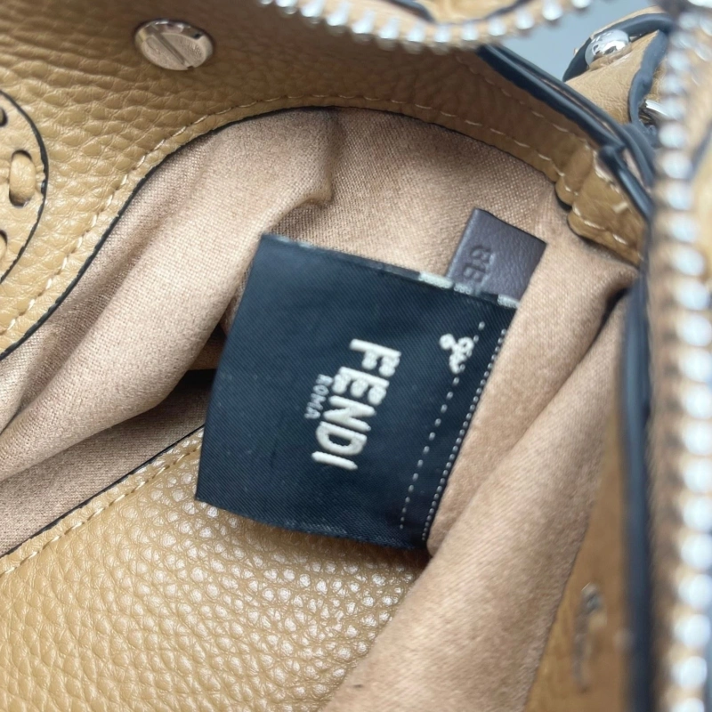 Fendi Top Handle Bags 4220D-0136