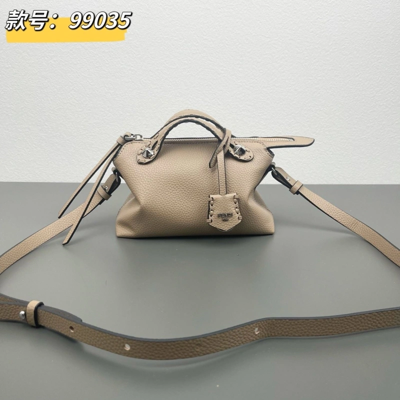 Fendi Top Handle Bags 4220D-0137