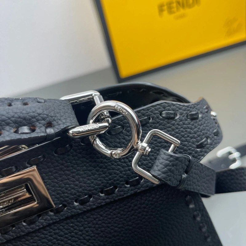 Fendi Top Handle Bags 4220D-0139