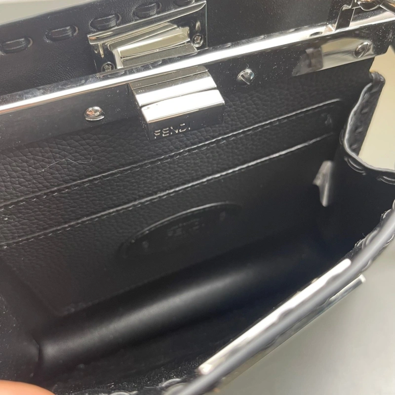 Fendi Top Handle Bags 4220D-0139