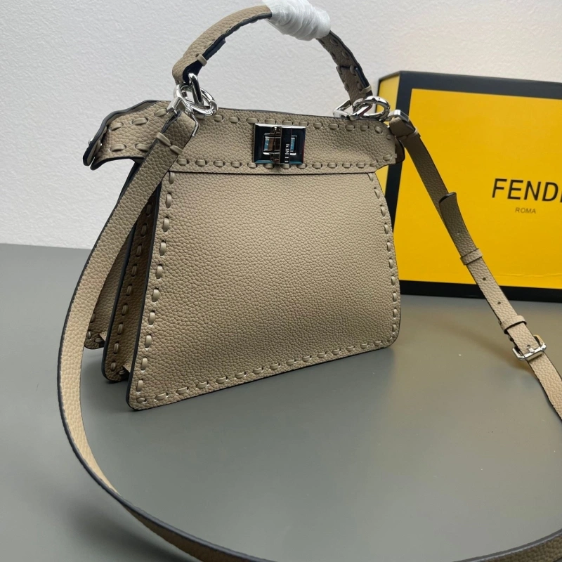 Fendi Top Handle Bags 4220D-0141