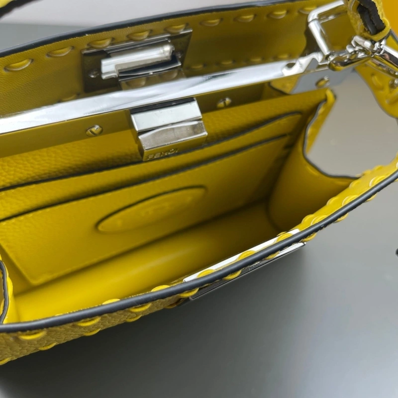 Fendi Top Handle Bags 4220D-0143