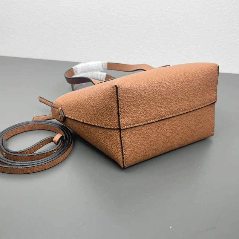 Fendi Shopping Bags 4220D-0151