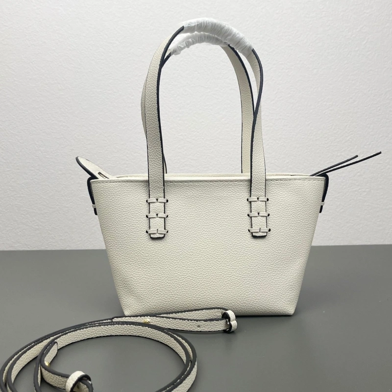 Fendi Shopping Bags 4220D-0152