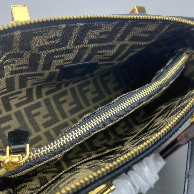 Fendi Top Handle Bags 4220D-0158