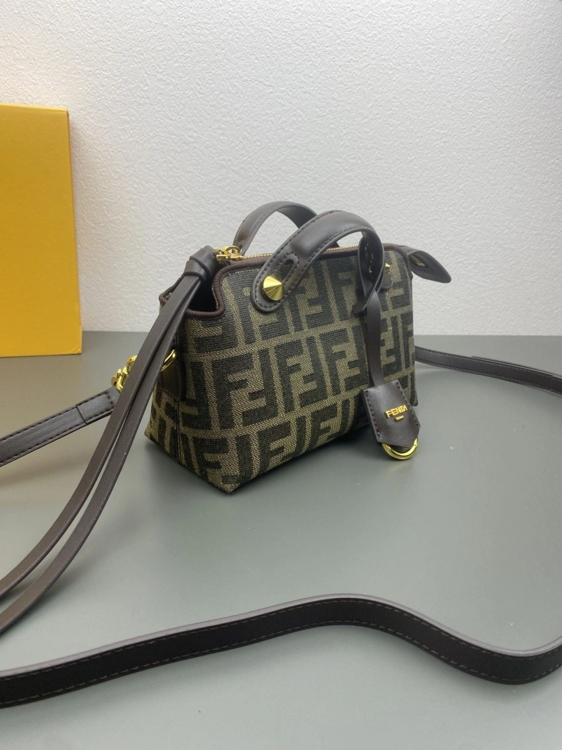 Fendi Top Handle Bags 4220D-0164