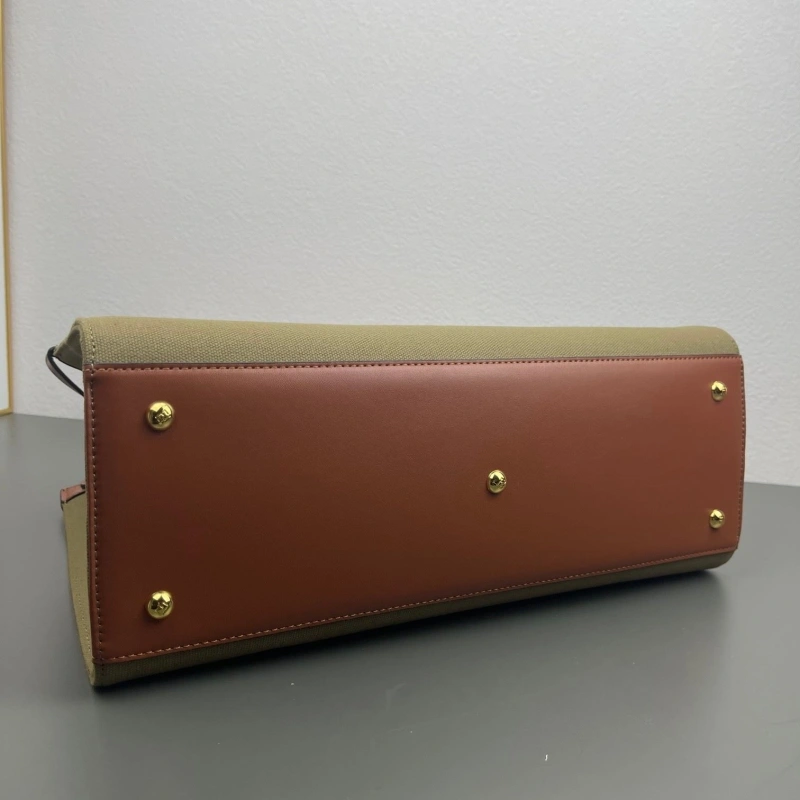 Fendi Shopping Bags 4220D-0166