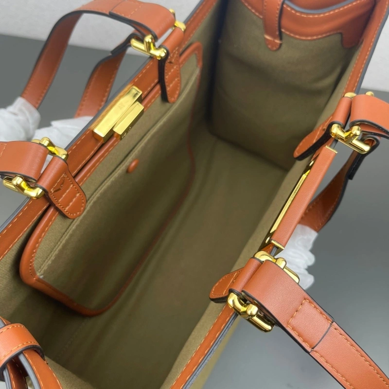 Fendi Shopping Bags 4220D-0166