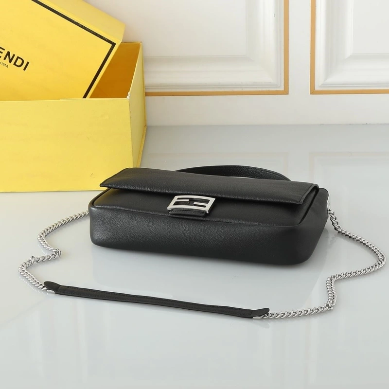 Fendi Top Handle Bags 4220D-0189