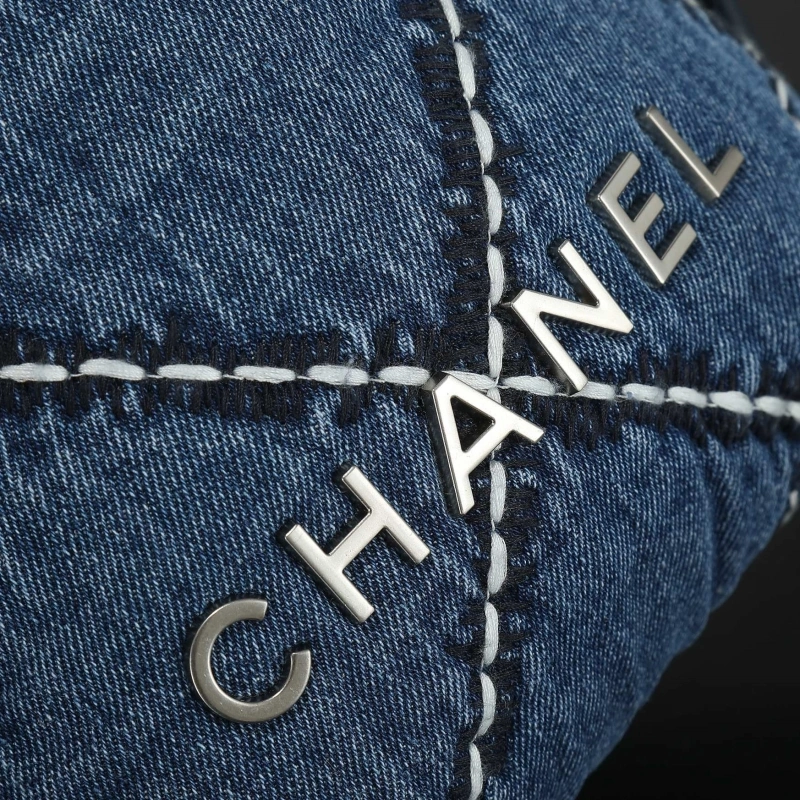 Chanel Gabrielle Bags 4220D-0232