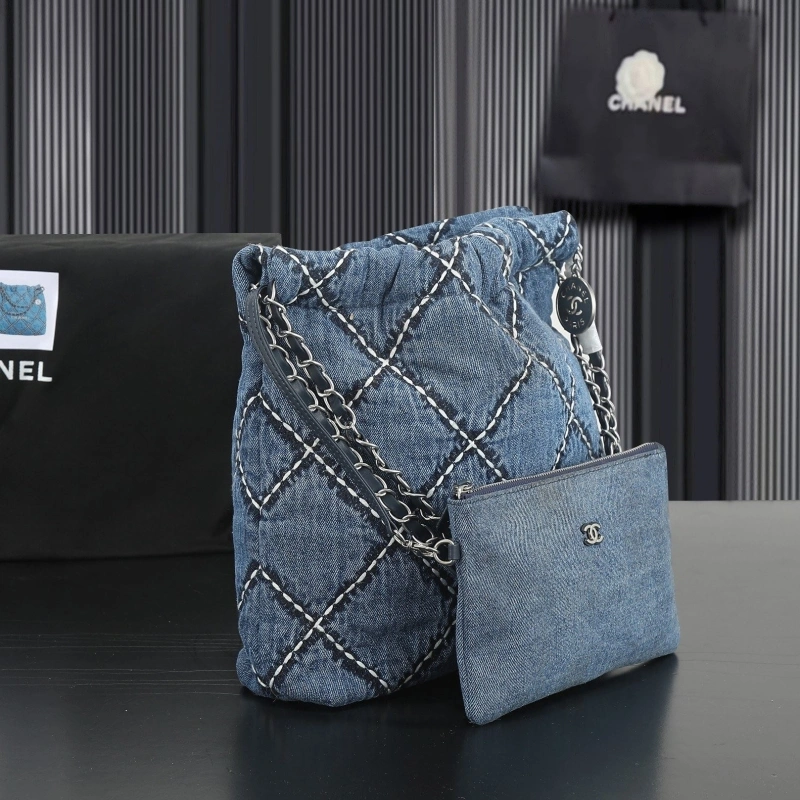 Ch**el gabrielle bags 4220d-0233