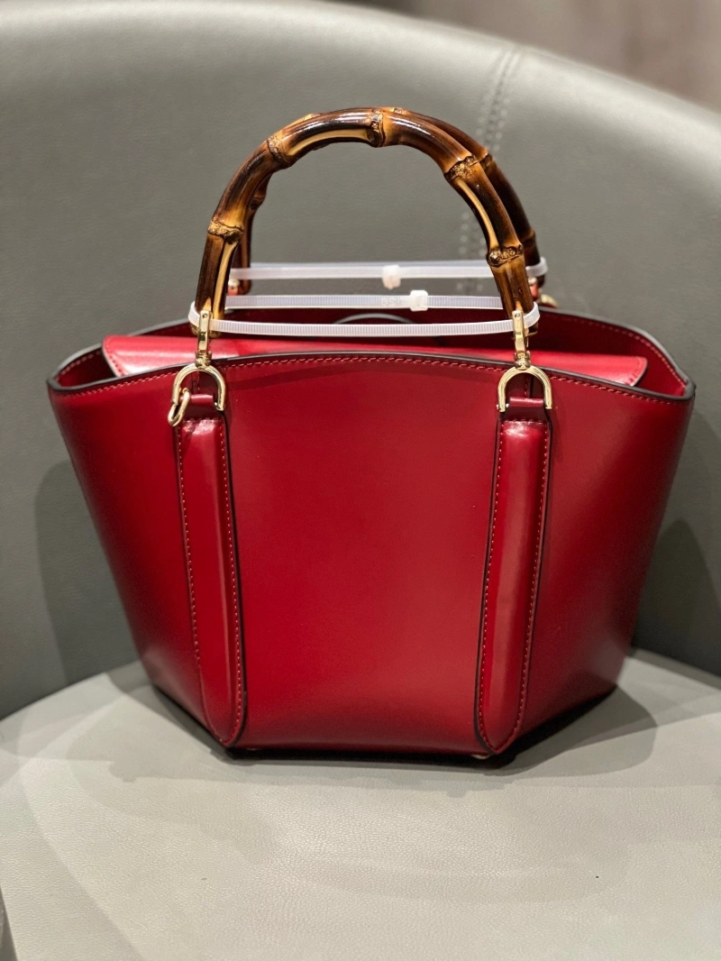 Gucci Shopping Bags 4220D-0326