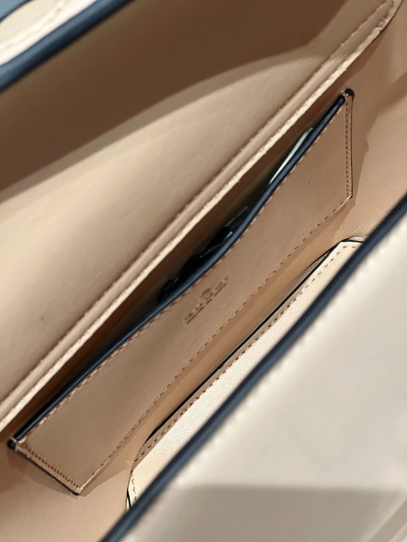 Gucci Shopping Bags 4220D-0327