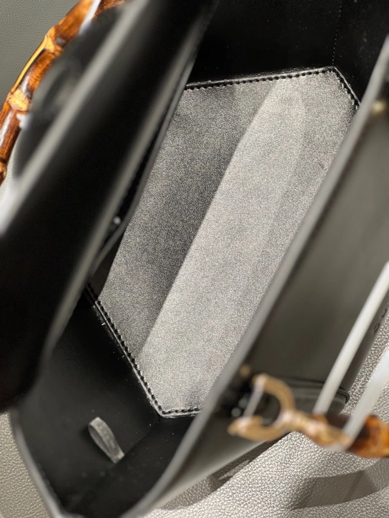 Gucci Shopping Bags 4220D-0328