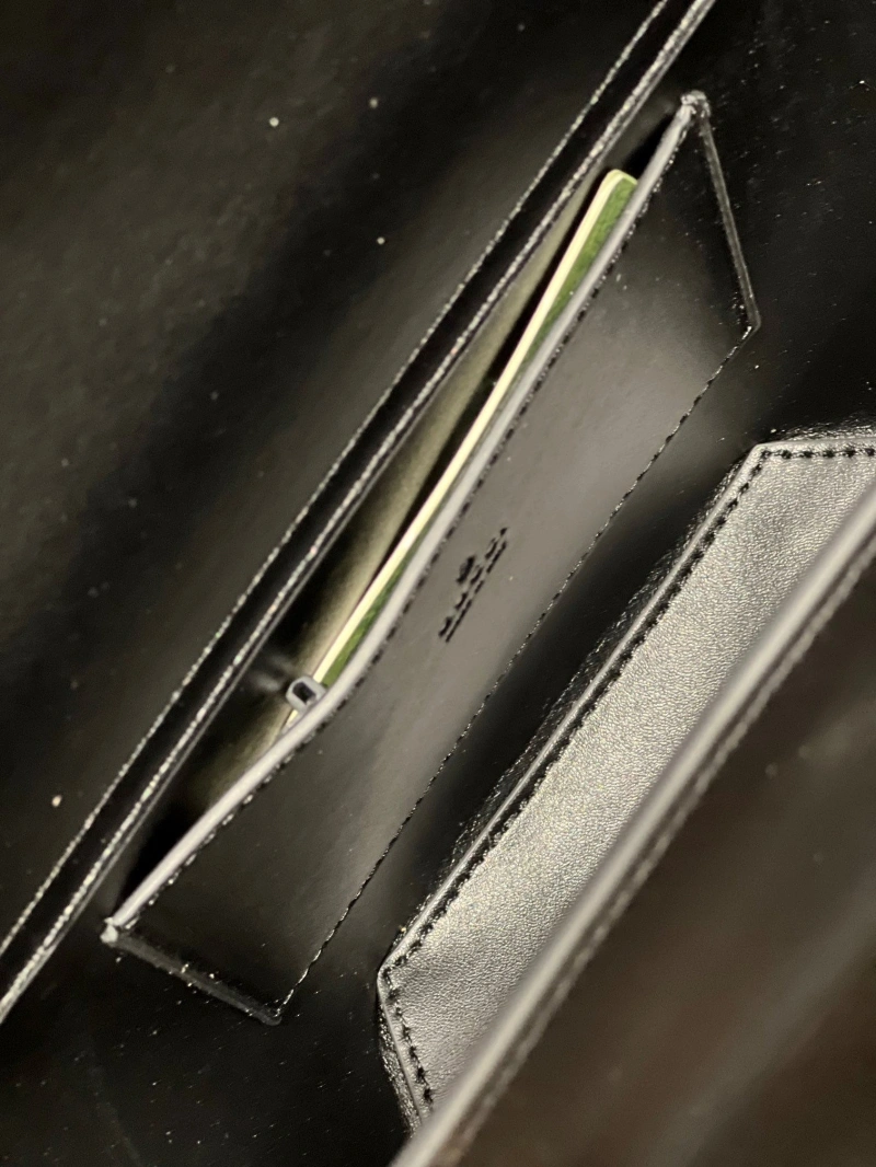 Gucci Shopping Bags 4220D-0328