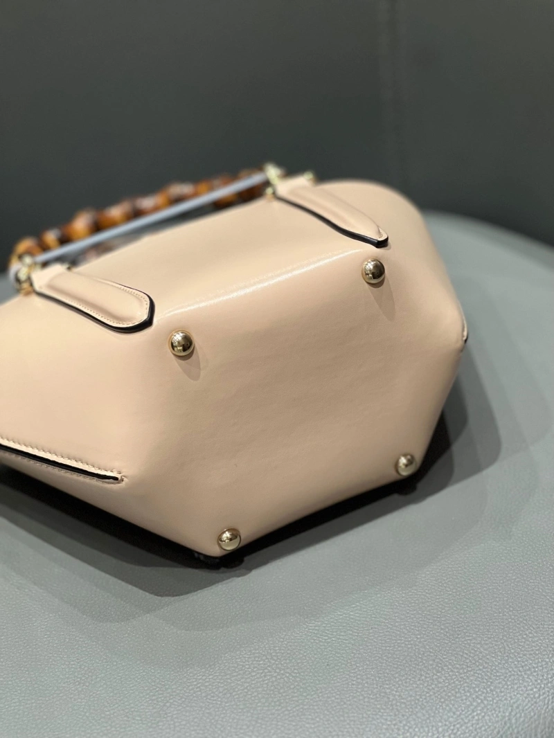 Gucci Shopping Bags 4220D-0329