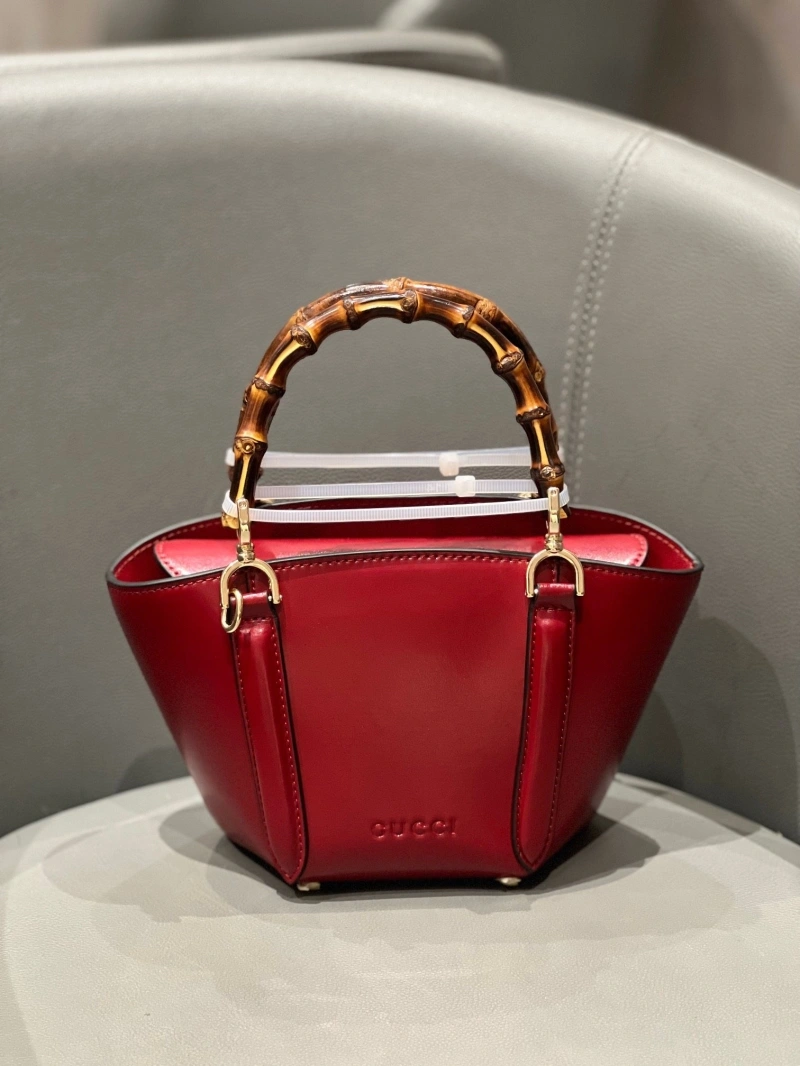 Gucci Shopping Bags 4220D-0331