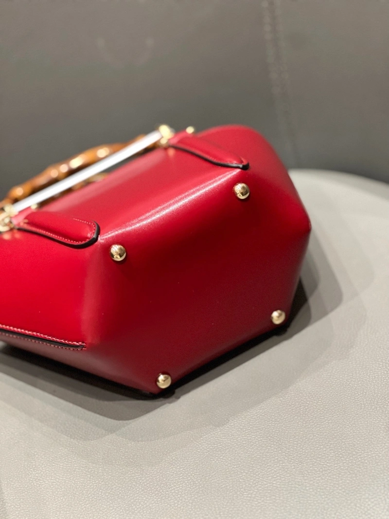 Gucci Shopping Bags 4220D-0331