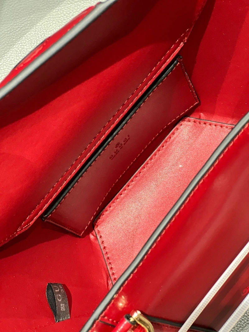 Gucci Shopping Bags 4220D-0331