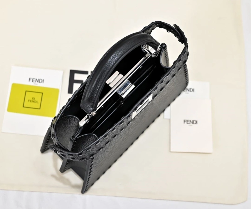 Fendi Top Handle Bags 4220D-0380
