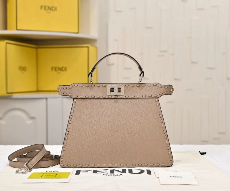 Fendi Top Handle Bags 4220D-0381
