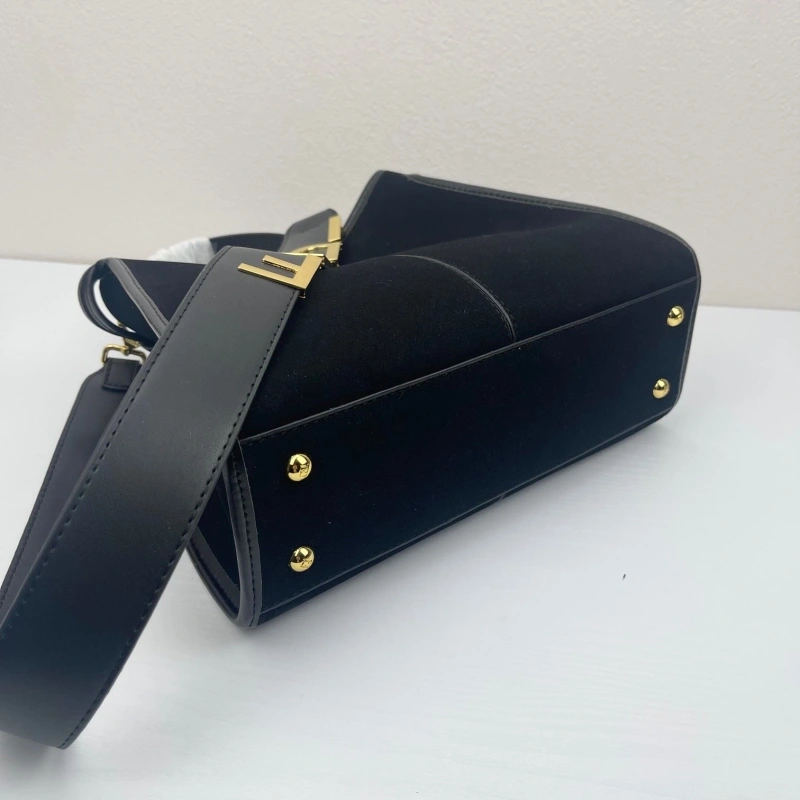 F**di top handle bags 4220d-0478