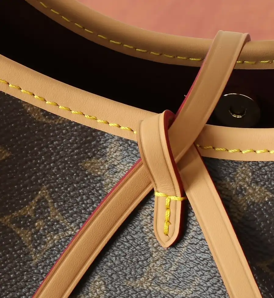 LV Top Handle Bags 4220D-0489