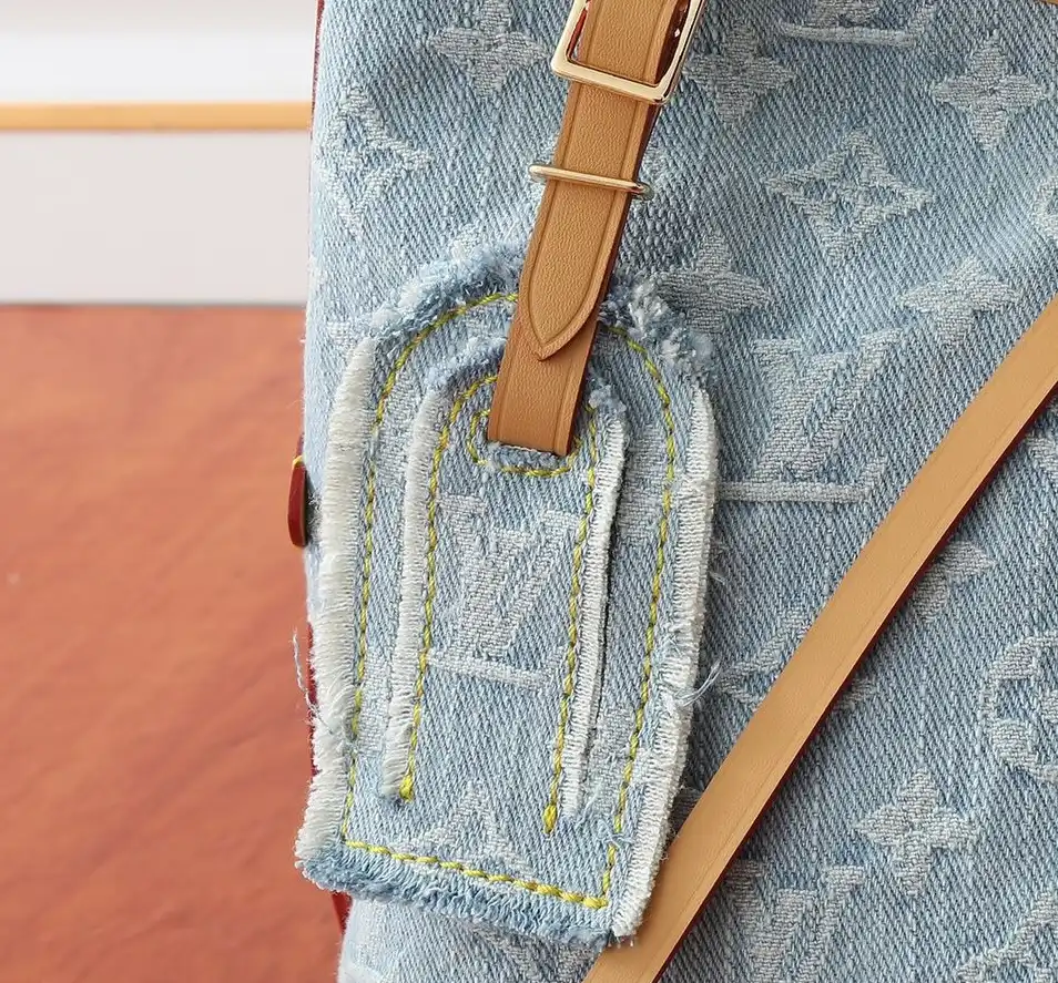 LV Top Handle Bags 4220D-0493