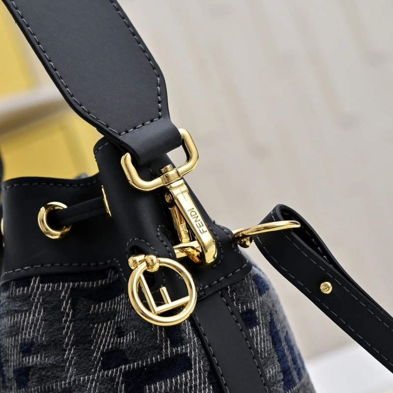 Fendi Bucket Bags 4220D-0500