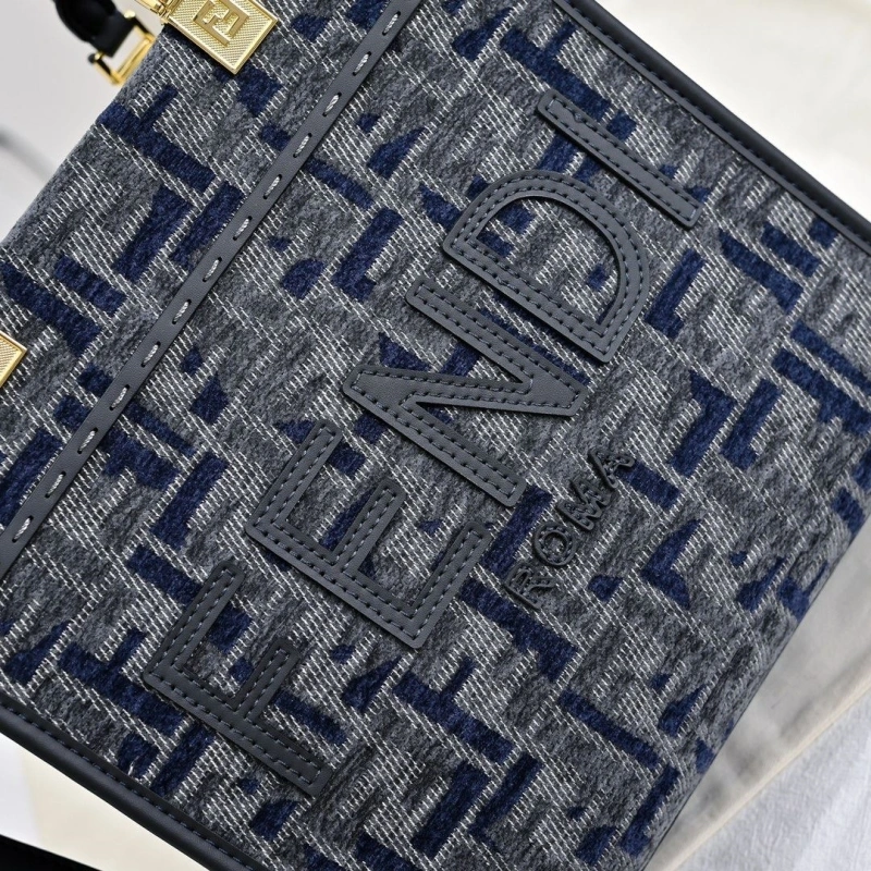 Fendi Shopping Bags 4220D-0502