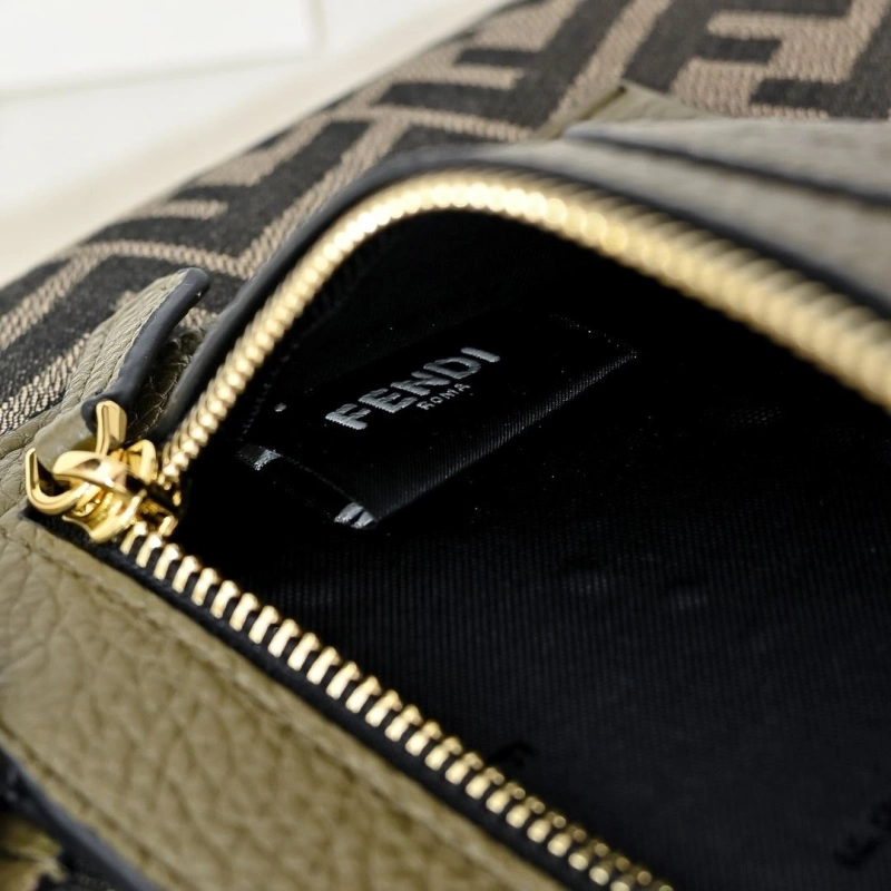 Fendi Shopping Bags 4220D-0504