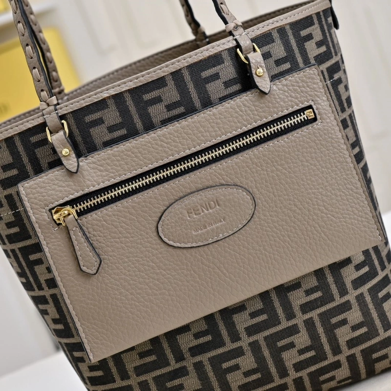 Fendi Shopping Bags 4220D-0506