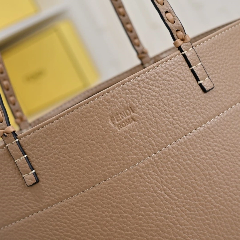 Fendi Shopping Bags 4220D-0507