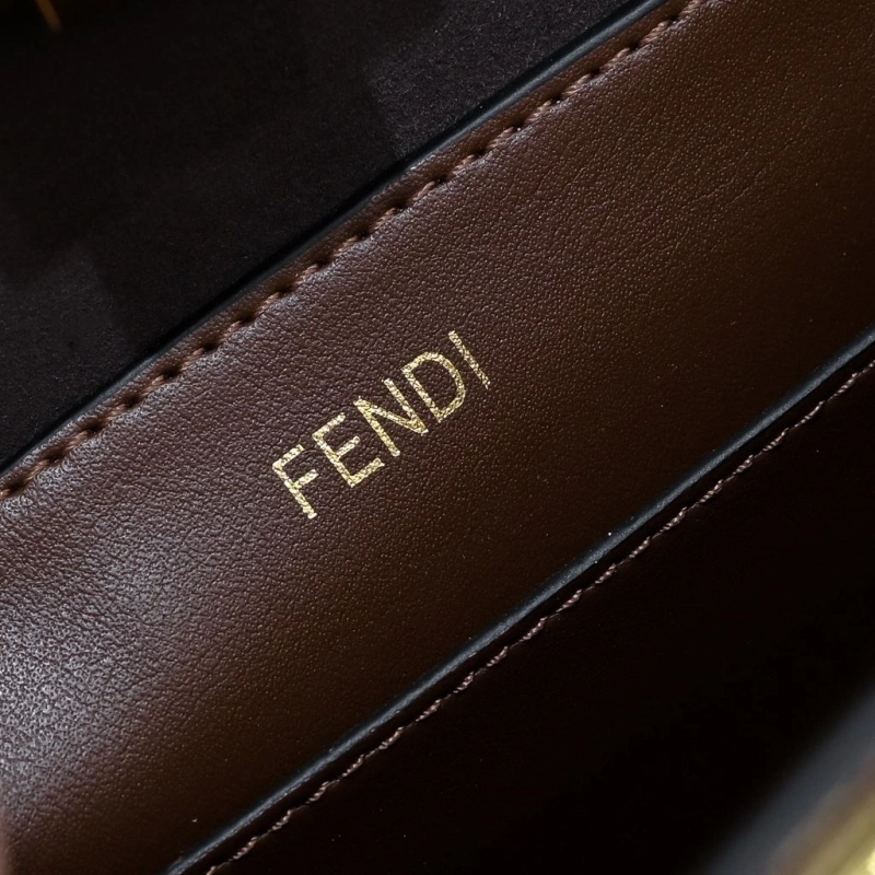 Fendi Top Handle Bags 4220D-0509
