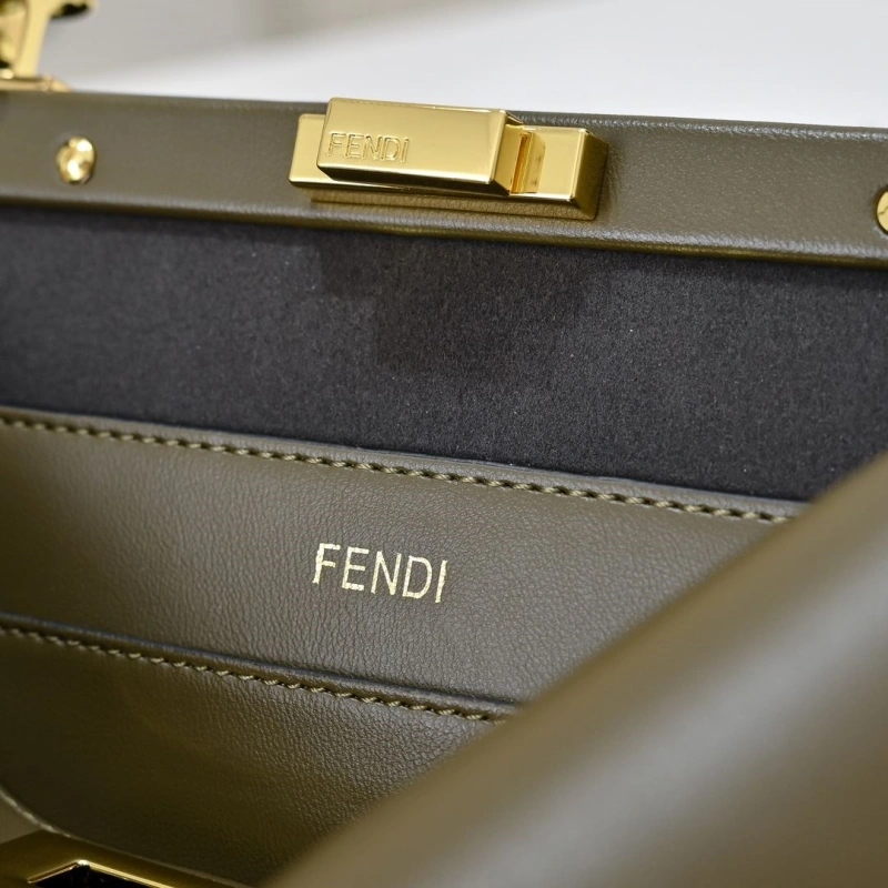 Fendi Top Handle Bags 4220D-0511