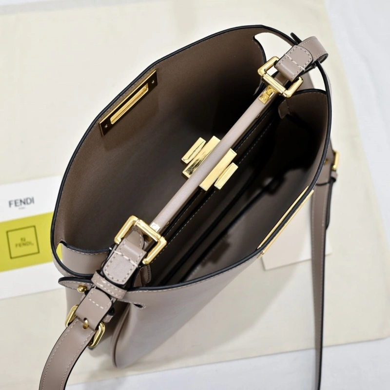 Fendi Top Handle Bags 4220D-0513