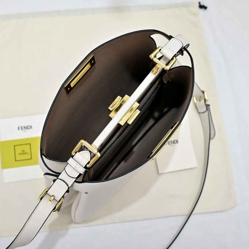 Fendi Top Handle Bags 4220D-0515