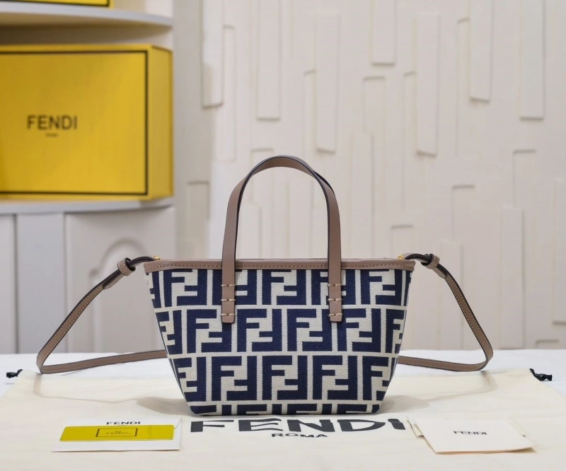 Fendi Shopping Bags 4220D-0516