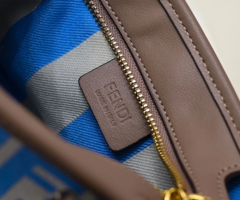 Fendi Shopping Bags 4220D-0518