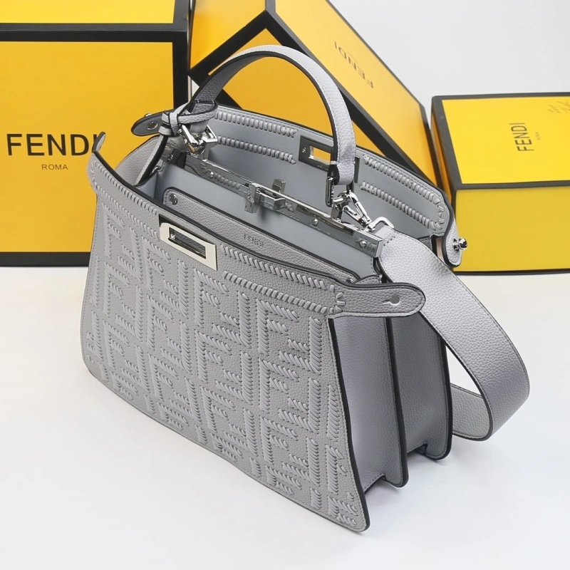 Fendi Top Handle Bags 4220D-0523