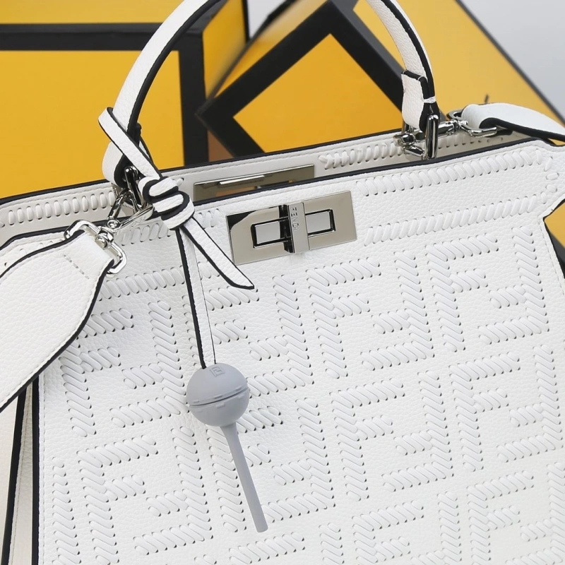 F**di top handle bags 4220d-0525