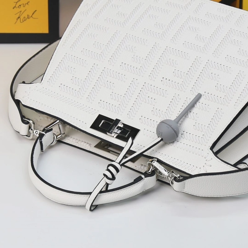 F**di top handle bags 4220d-0525