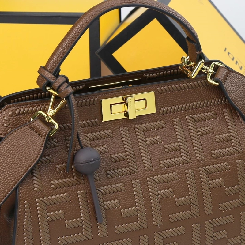 Fendi Top Handle Bags 4220D-0526