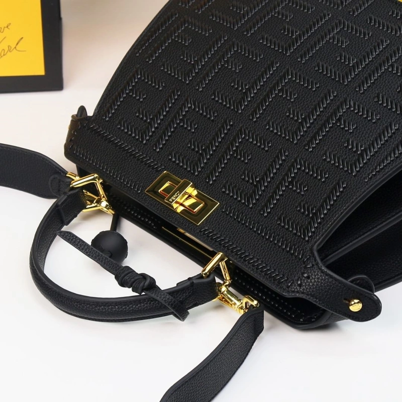 Fendi Top Handle Bags 4220D-0527