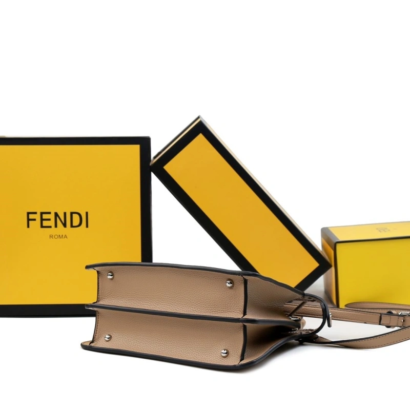 Fendi Top Handle Bags 4220D-0530
