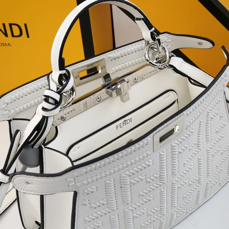 Fendi Top Handle Bags 4220D-0531