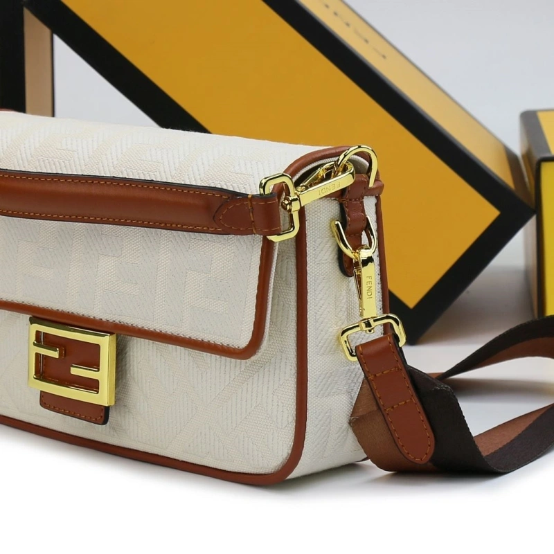 Fendi Baguette Bags 4220D-0536